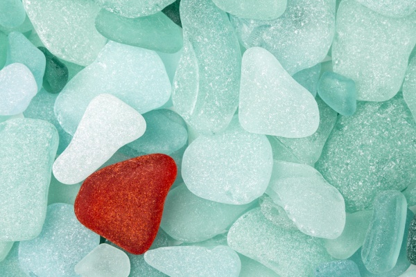 seaglass_turqouise_rocks_124937507-1 seaglass_turqouise_rocks_124937507-1