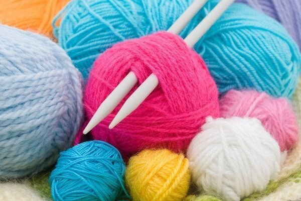 yarn-and-knitting-needles-8