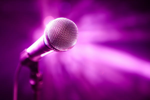 microphone-glowing-purple-4 microphone-glowing-purple-4