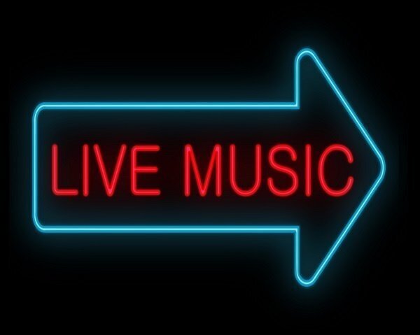 Shredded Cheddar Plays at the Skye Bar & Grille Photo